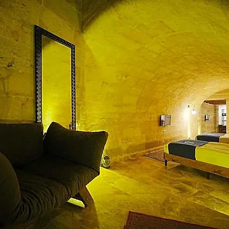 Kayra Cave
