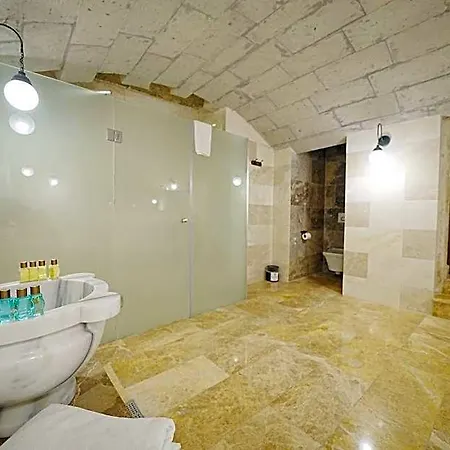 Отель Kayra Cave Невшехир